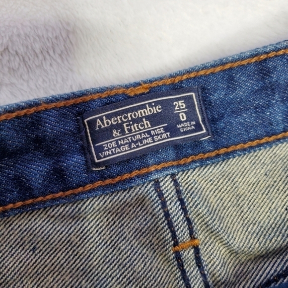 A&F Blue Side Stripe Distressed Denim Mini Skirt - Picture 8 of 9